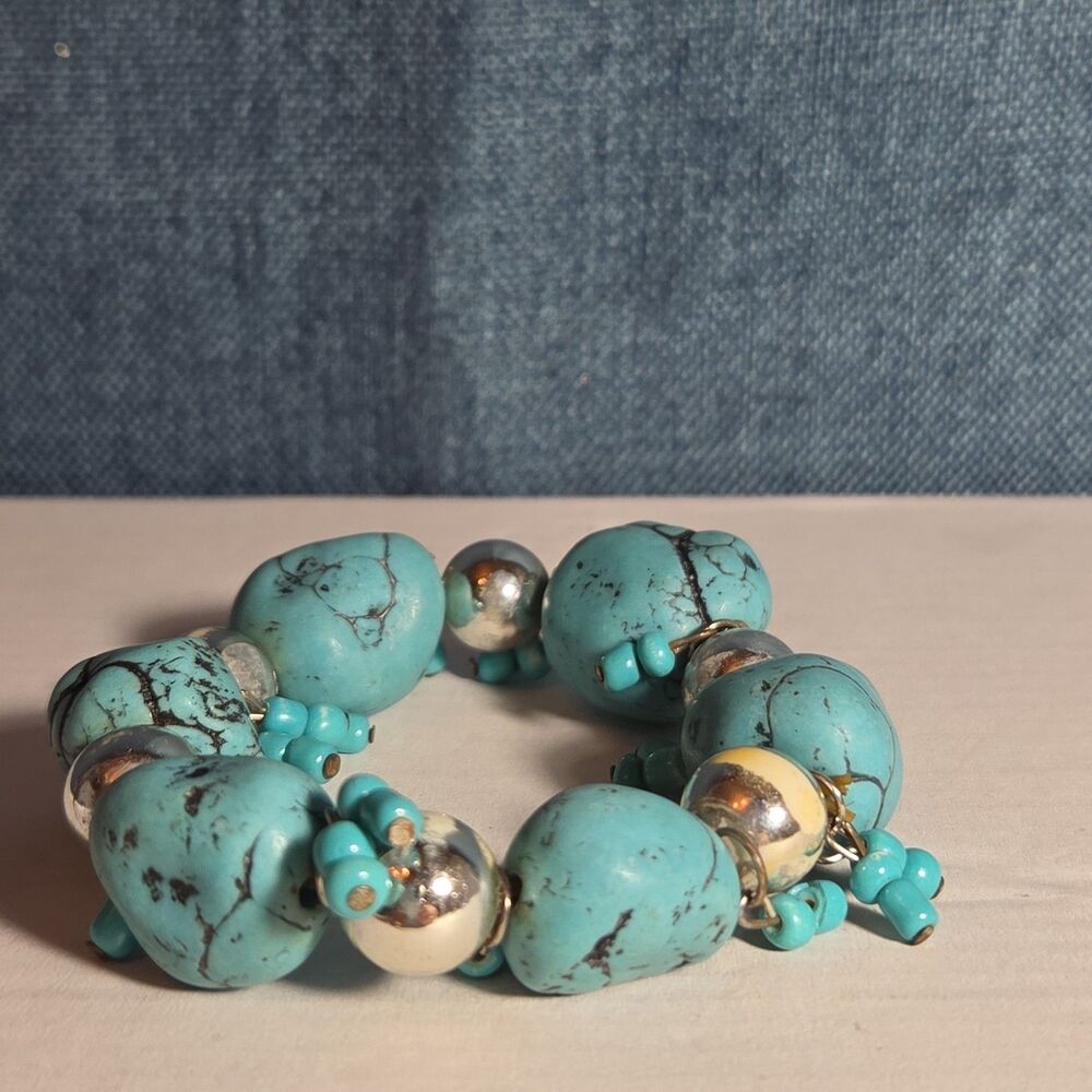 Chunky Faux Turquoise Silver Tone Stretch Bracelet Boho Y2K NWOT - Picture 2 of 16